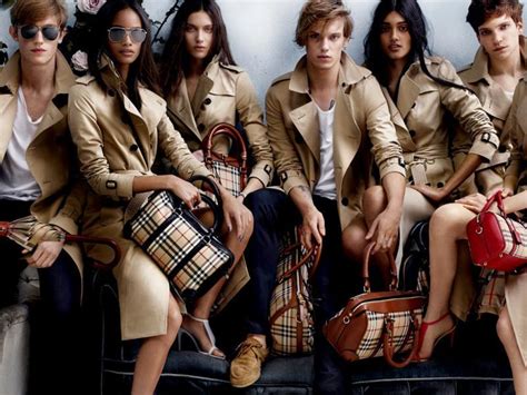 burberry valeurs de la marque|Héritage Burberry .